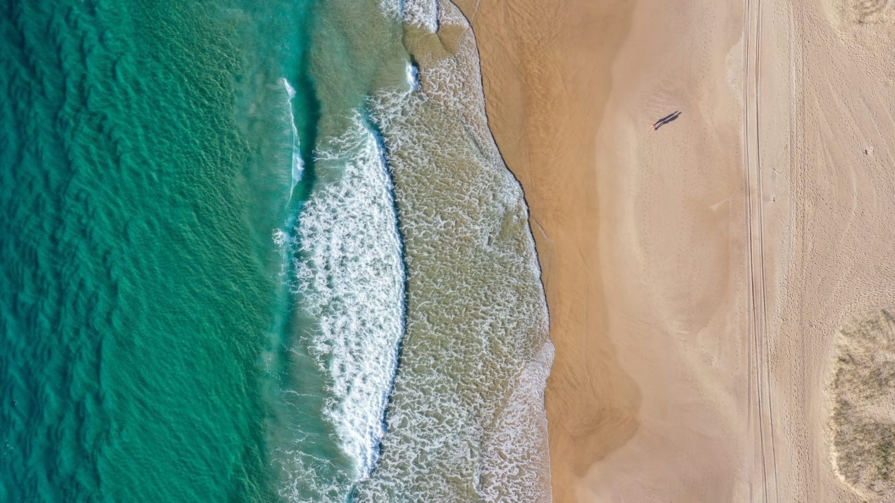 craig-davies-nPRa5jVKpDM-unsplash